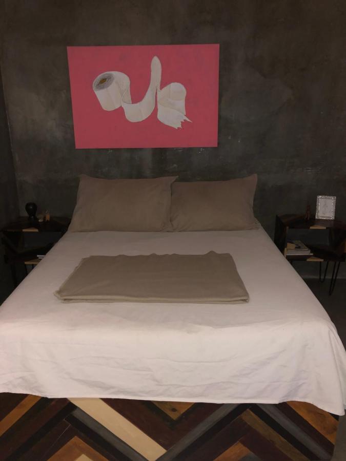 Caja Hotel