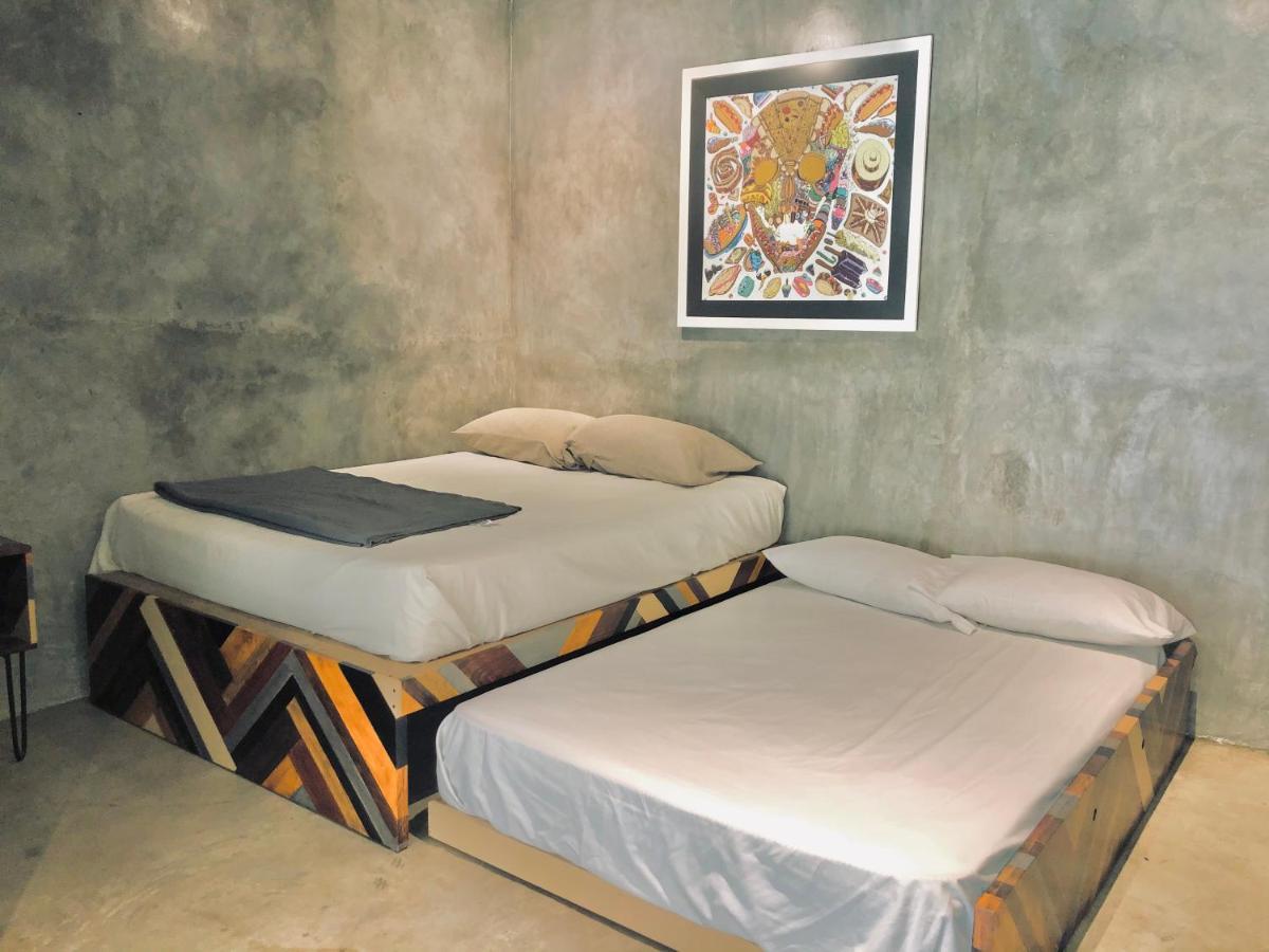 Hotel Caja