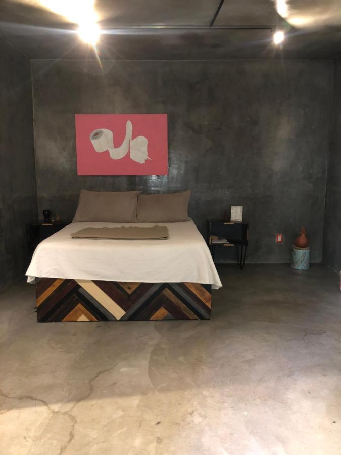 Caja Hotel