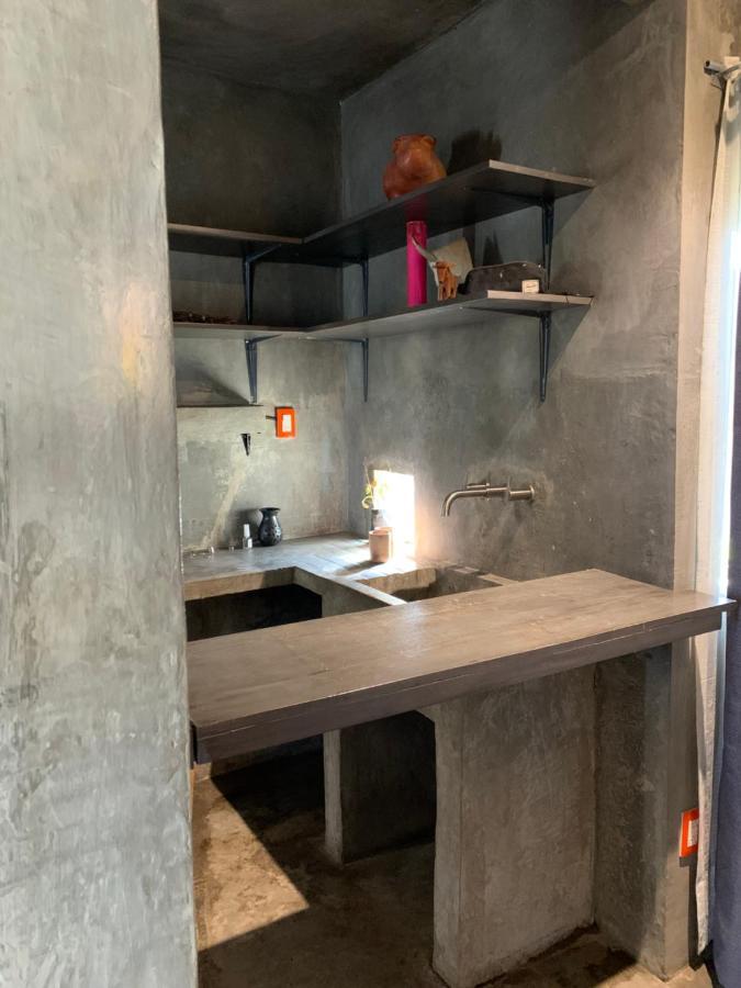 Caja Hotel